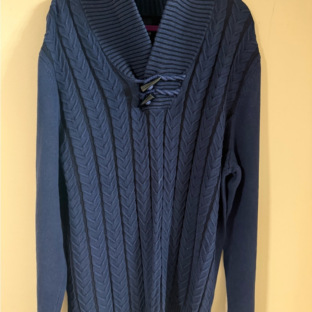 Warm and stylish Men's Navy Blue Sweater